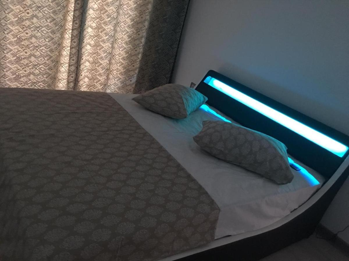 Umi Apartment Alezzi Resort Năvodari Eksteriør bilde