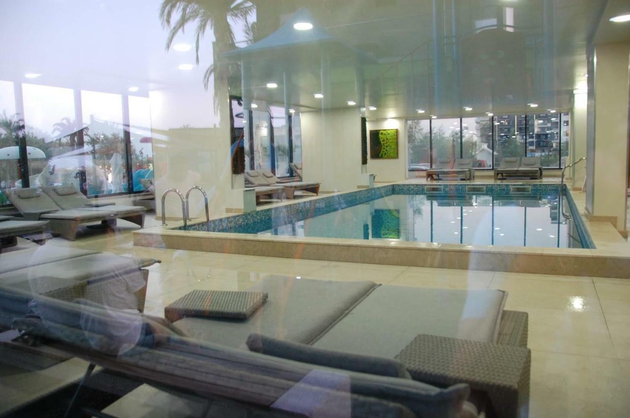 Umi Apartment Alezzi Resort Năvodari Eksteriør bilde