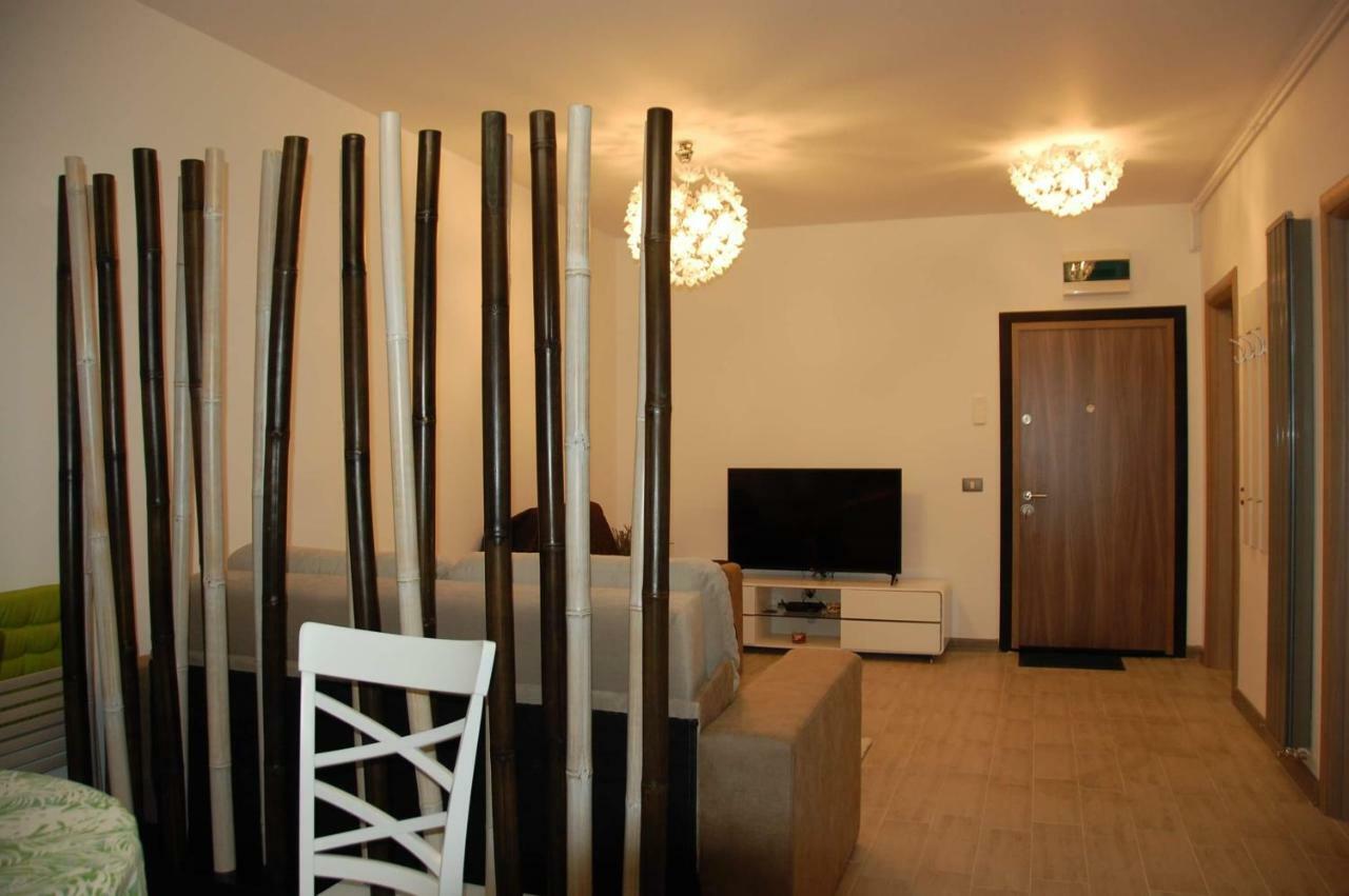 Umi Apartment Alezzi Resort Năvodari Eksteriør bilde